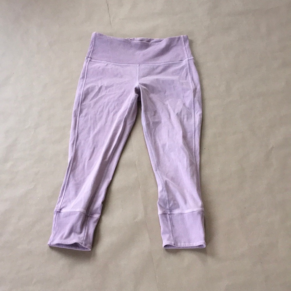 EUC Lululemon Pink Acid Washed Wunder Under 23” Crop Leggings - Size 10